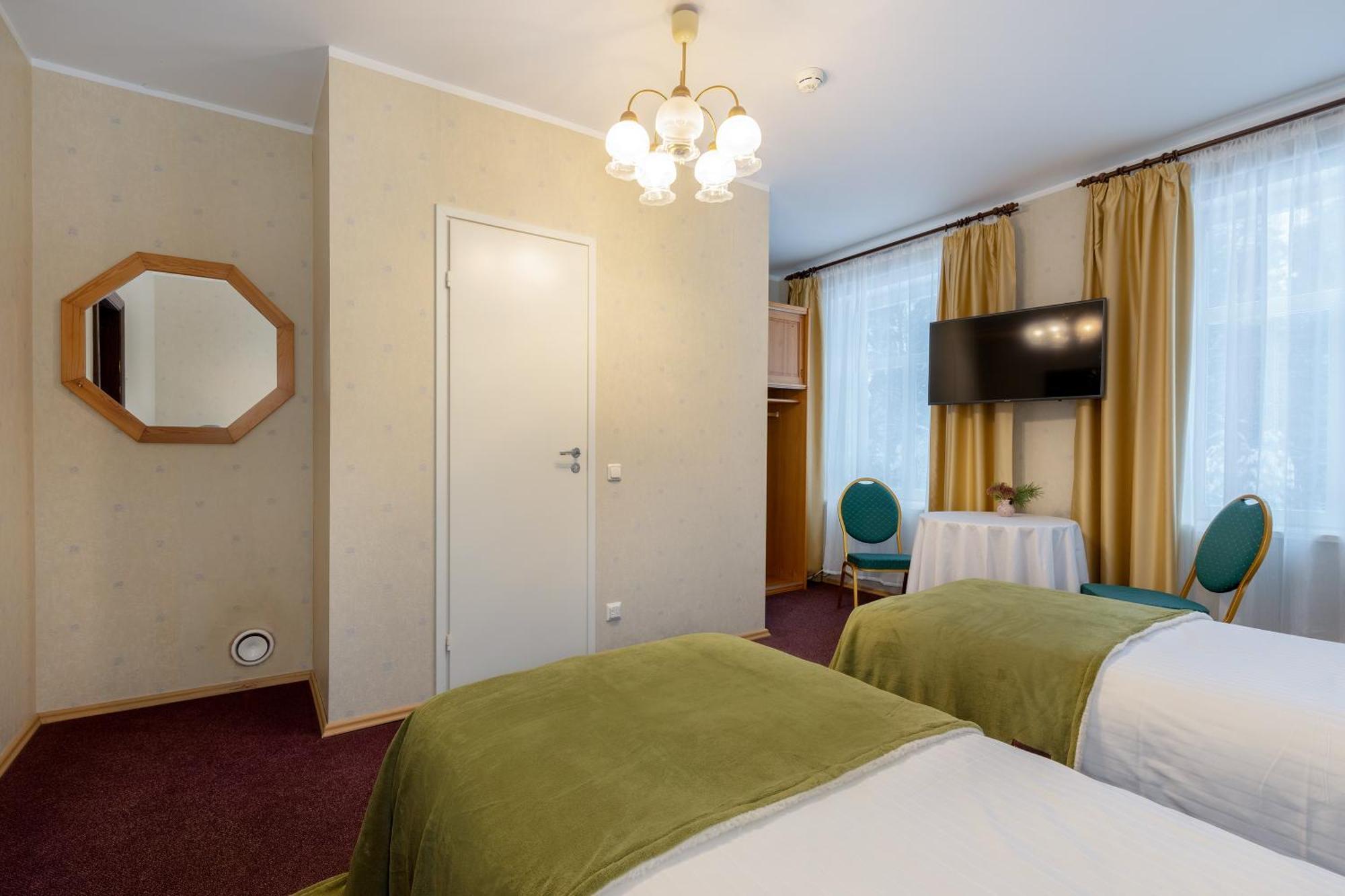 Verevi Motel Elva Room photo